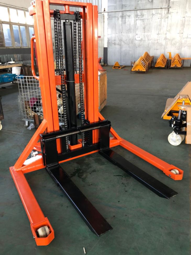 Quality Manual Pallet Stacker