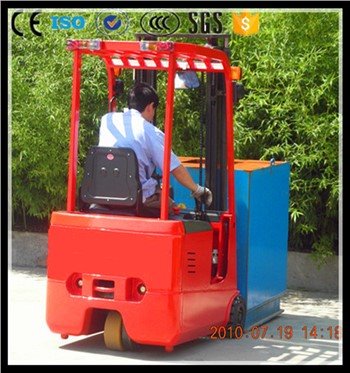 3000LB ELEKTRIK 3 WOU CHARIOT LIFTRUCK